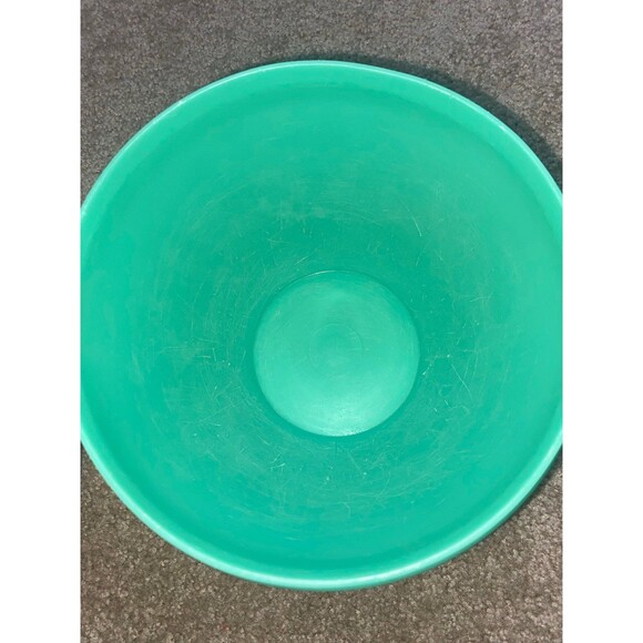 Vintage Tupperware Crisp It Green Lettuce Crisper Bowl With Lid - Picture 8 of 12